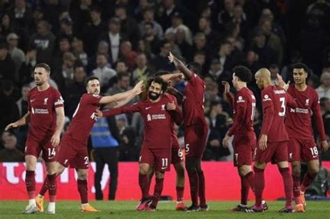 الدفاع الحصين: ليفربول يتصدر الدوري الإنجليزي بقوة