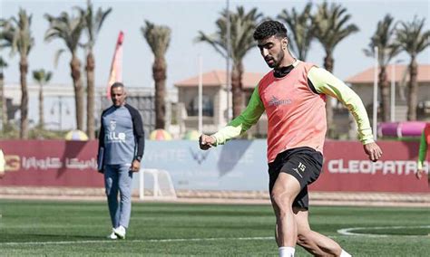 إنبى يوافق على طلب الزمالك بقطع إعارة زياد كمال خلال يناير