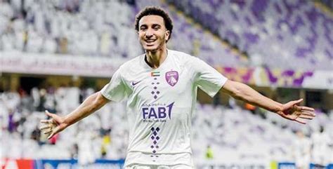 محمد فخرى: أتمنى العودة للأهلى.. ولا أمانع فى اللعب بصفوف الزمالك