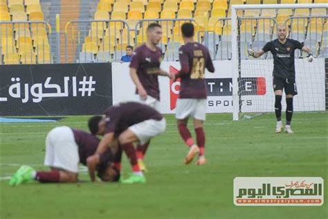 سيراميكا يفقد الجزائرى أحمد القندوسى أمام فاركو فى الدورى للإيقاف