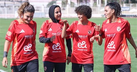 الأهلى يتعادل مع الزمالك فى دورى الكرة النسائية