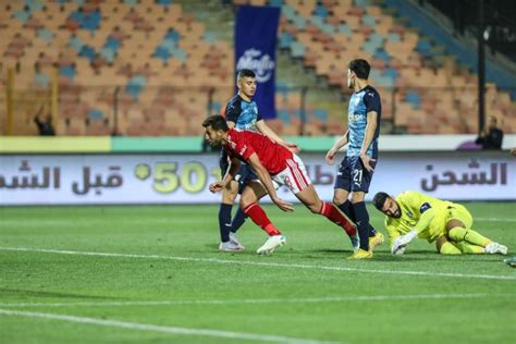 رسميا.. اتحاد الكرة يعلن عن طاقم تحكيم قمة الأهلى والزمالك                   
        
          منذ 5 دقائق